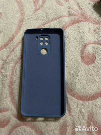 Чехол на телефоны