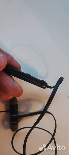 Bluetooth гарнитура