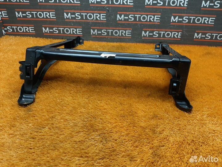 Салазки сиденья передние левые Porsche Cayenne 957