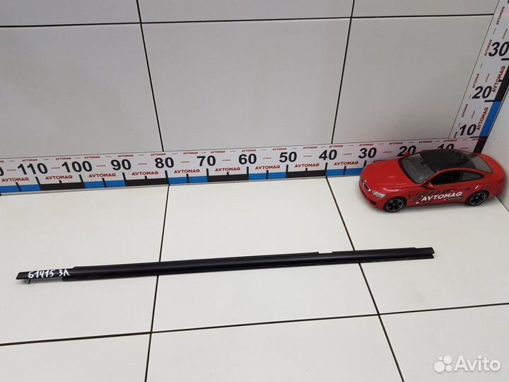 Уплотнитель стекла задний левый (Mazda CX-5)