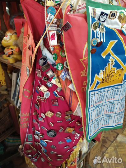 Значки СССР разная тема