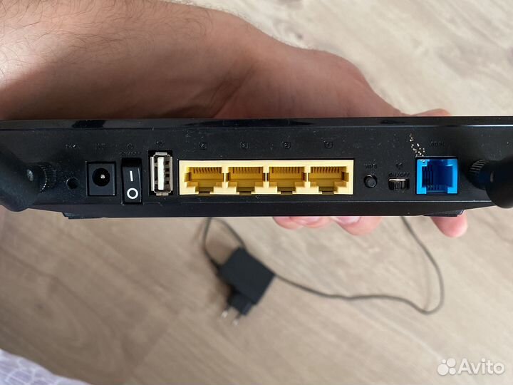 Роутер, DSL модем с wifi asus dsl-n12u