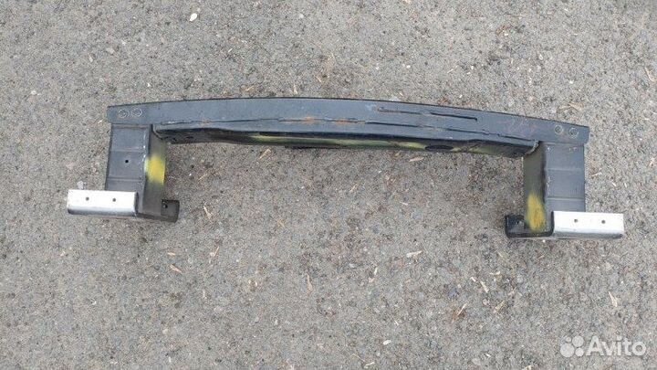 Усилитель бампера передний Land Rover Range Rover