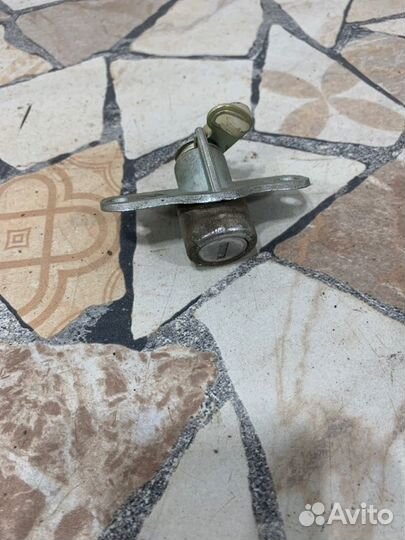 Личинка замка багажника Daewoo Matiz хэтчбэк 0.8