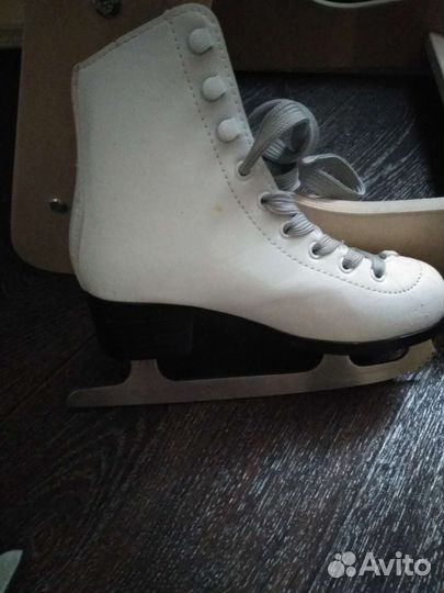 Фигурные Коньки,32 р-р, стелька 20,3 см