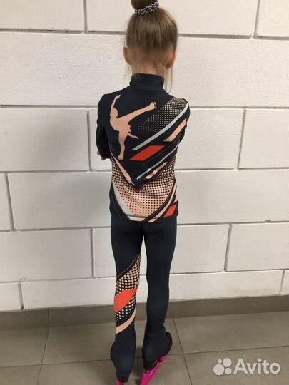 Костюм для фигурного катания