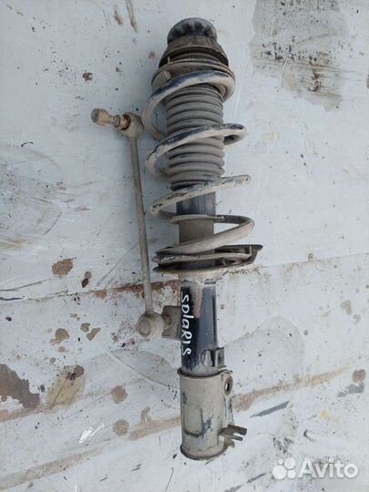 Стойка правая левая всборе Solaris Rio