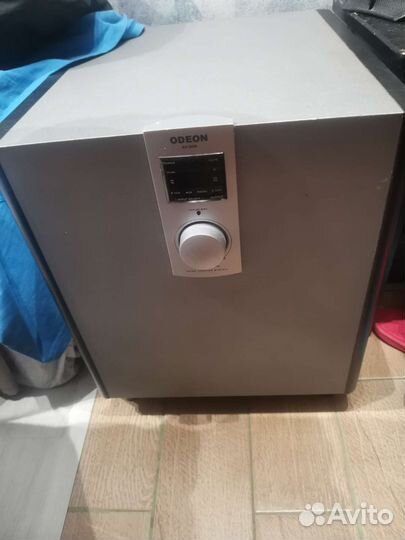 Сабвуфер 25см odeon av300