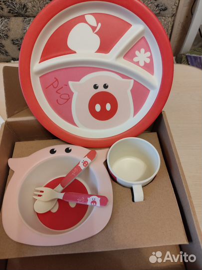 Набор столовой посуды новый