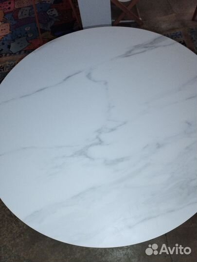 Стол кухонный круглый