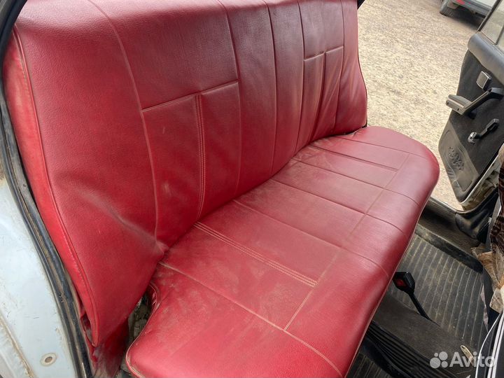 Задний Красный Диван Ваз Классика 2101-2107 (LADA)