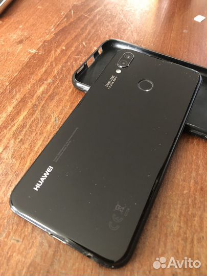 HUAWEI P20 Lite, 4/64 ГБ