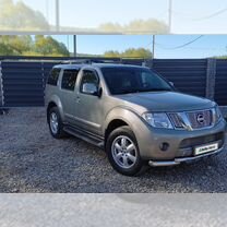 Nissan Pathfinder 2.5 AT, 2012, 120 000 км, с пробегом, цена 3 100 000 руб.