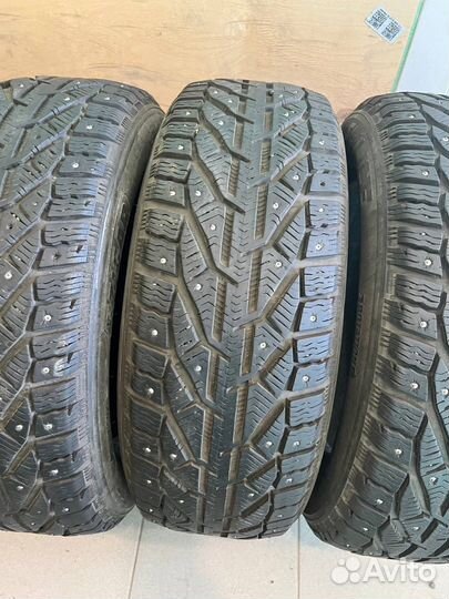 Tigar SUV Ice 225/60 R17