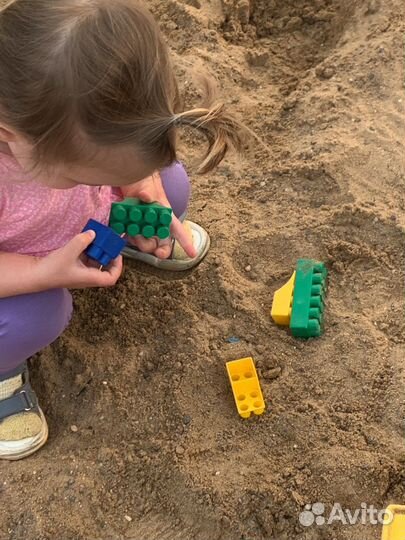 Няня бебиситтер