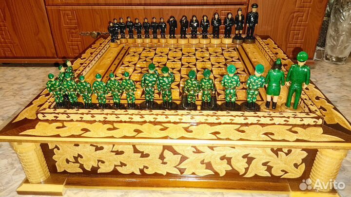 Шахматы нарды ручной работы