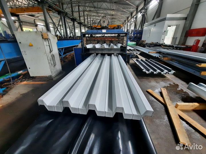 Профнастил окрашенный 0.4х1100х2000