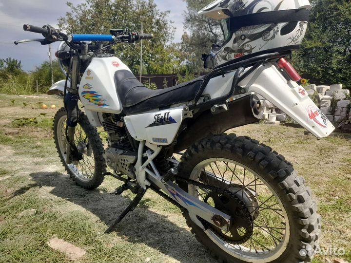 Suzuki DR 200 seii