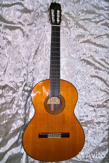 Мастеровая гитара Kazuo Yairi, модель José Ramirez