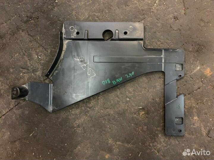 Защита (пыльник) днища левая Bmw F20 F22