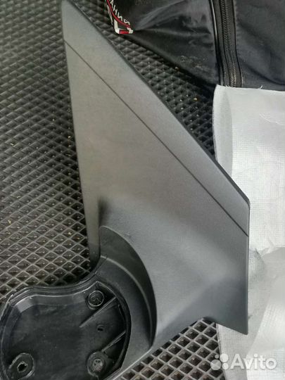 Уголки заднего вида на Шевроле Круз