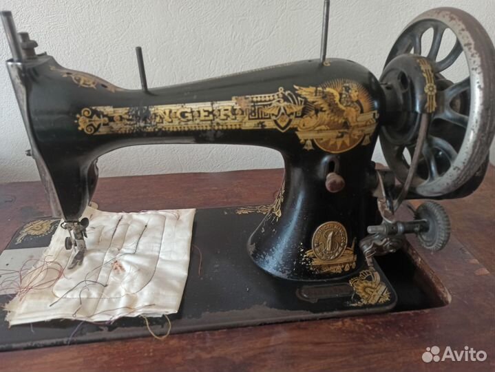 Швейная машина зингер ножная