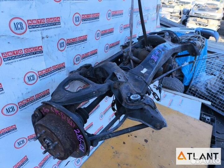 Балка подвески задний toyota mark II