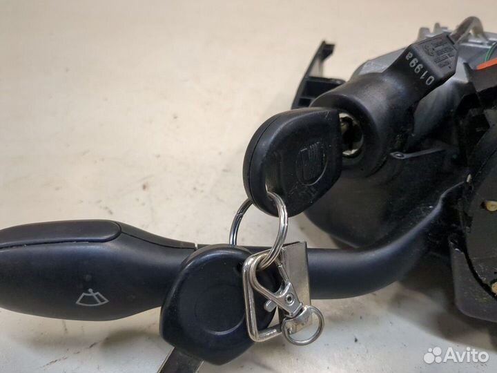 Переключатель поворотов и дворников Seat Cordoba