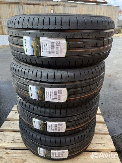 Ikon Tyres Autograph Ultra 2 235/55 R17 103Y