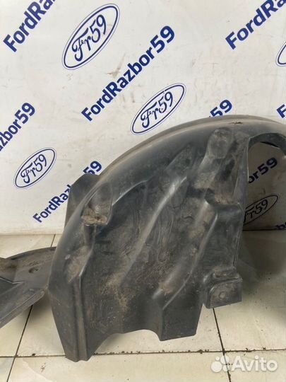 Подкрылок задний правый Renault Captur J5 1.5