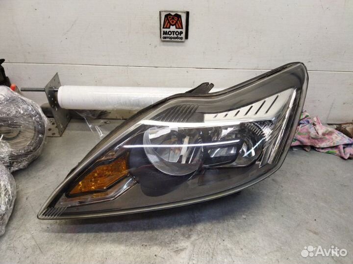 Фара передняя левая Ford Focus 2 хетчбэк 1.6 100