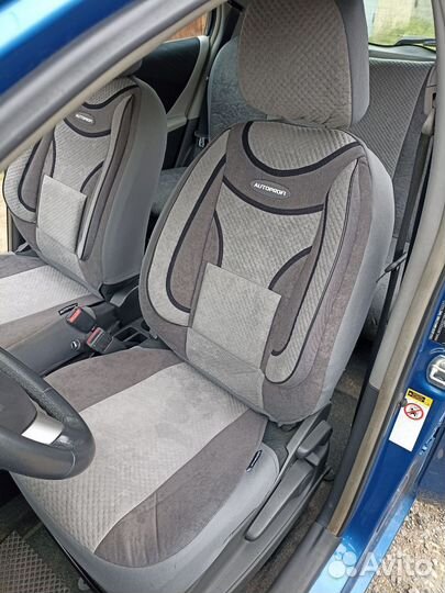 Чехлы универсальные Autoprofi