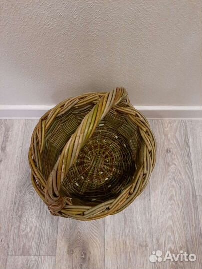 Корзина плетеная 