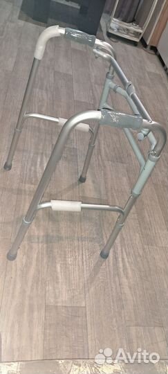 Ходунки для взрослых