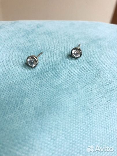 Серьги пусеты Pandora