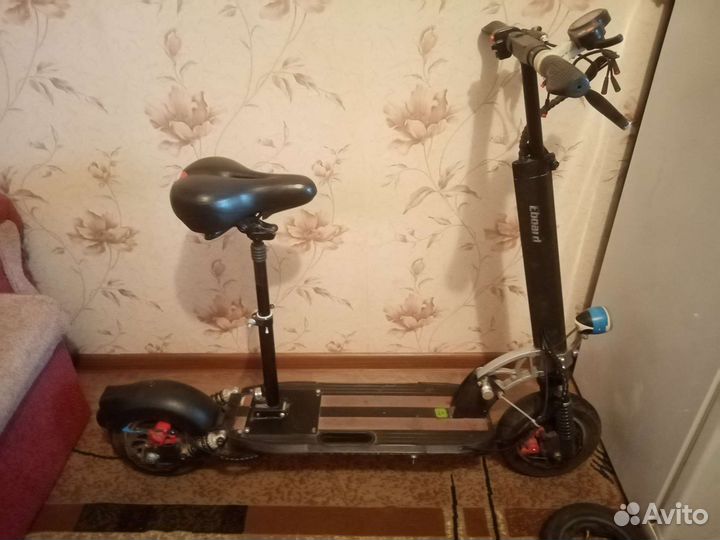 Самокат взрослый электрический