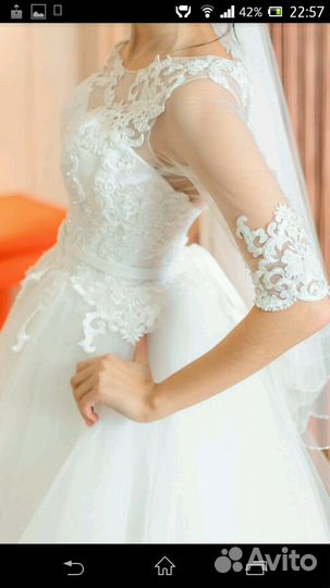 Свадебное платье