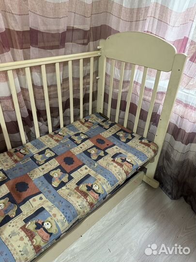 Кроватка детская
