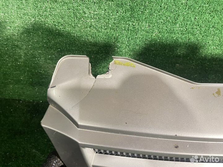 Решетка радиатора chevrolet niva