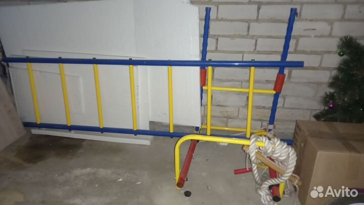 Детская шведская стенка