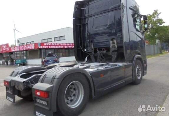 Pазбираем грузовик Scania 6 series с 2016