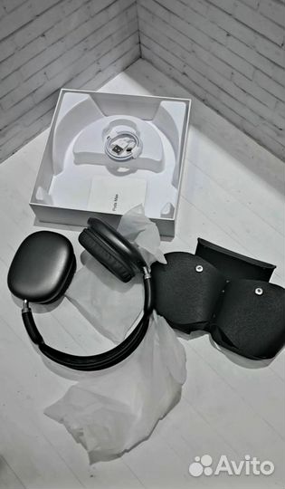 Беспроводные наушники Apple AirPods MAX