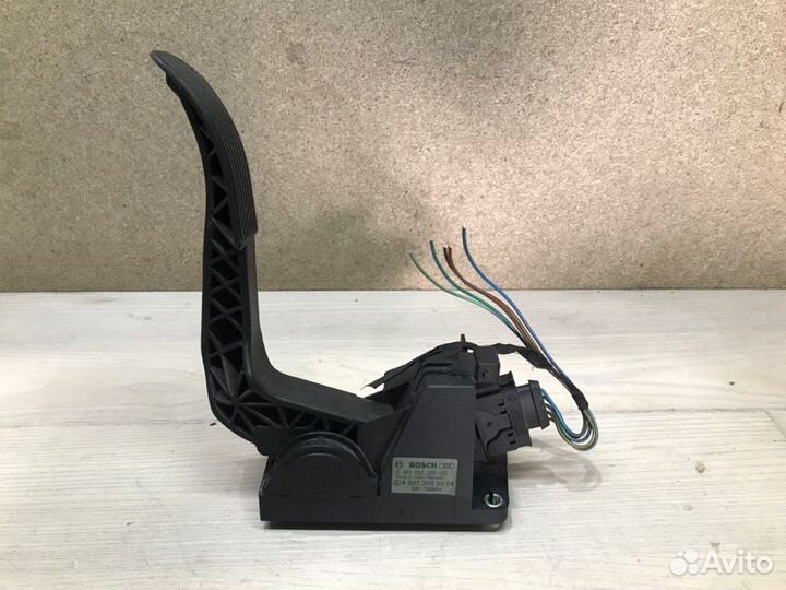 Педаль газа Mercedes Sprinter W901 611981 2006