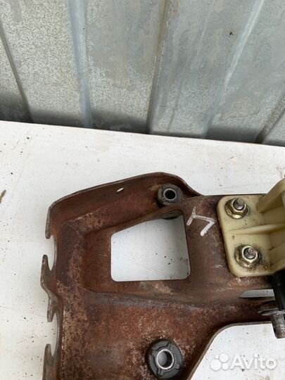 Кулиса МКПП Hyundai Accent седан G4EC 2002