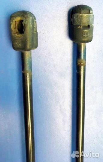 Амортизатор багажника Форд Фьюжн 2008