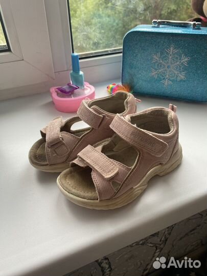 Сандали для девочки