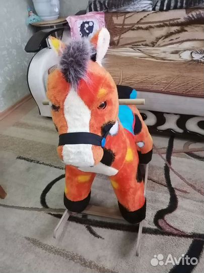 Лошадь качалка