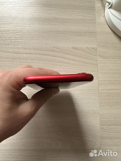 Apple iPhone XR 64gb Red