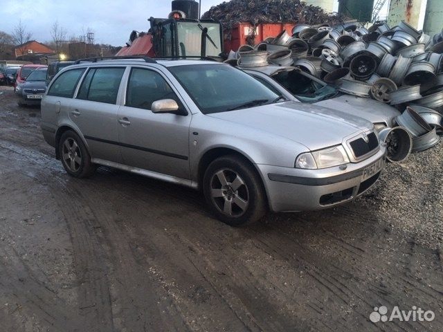 Разбор на запчасти Skoda Octavia Tour