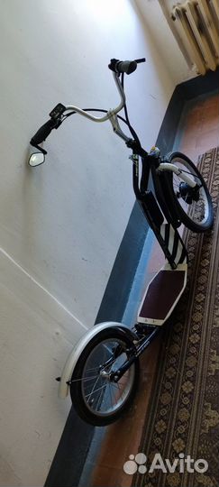 Электросамокат с велокалесами mezeg 20+12